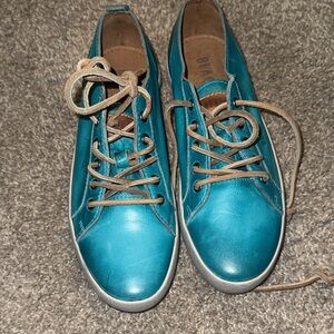Teal Leather Sneakers size 37
